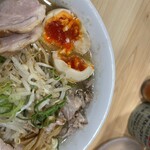 三ん寅 - 高そうな玉子であることがわかる黄身の色…