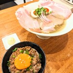 貝と地鶏だしのらぁ麺 ちょろ - 