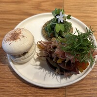 フナシェフ - 関鯵のタルタル 鮎リエットのマカロン 蛍烏賊のブルスケッタ