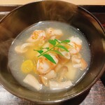 料理屋もり尋 - 鹿児島の新小芋の唐揚げ、銀杏、しめじ、車海老の餡