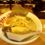 ばりきや源流 - 背脂はデカミンチ