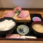 花いち - 特上　中トロ鮪刺身定食　2200円