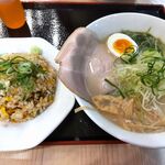 Shio Ramen Jin-Ya - 濃口塩豚骨ラーメンBセット