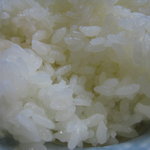 きん助 - 「定食」より、甘さが際立つご飯（こしひかり）