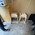 ラーメン 喜左衛門 - お子様椅子