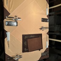 ステーキハウス キッチンリボン - 