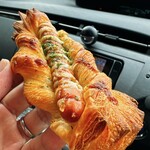 本間製パン本社工場直売ベーカリーアヴァンセ - スパイシーフランク　270.円