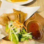 ベトナム料理 シクロ - エビすり身揚げ