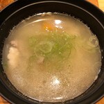 とんかつと、しゃぶしゃぶ。黒豚ふくや - 豚汁