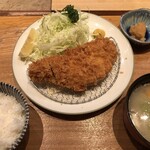 とんかつと、しゃぶしゃぶ。黒豚ふくや - 黒豚ロース上定食