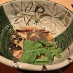 249208147 - 黒辺かつべ牛と桜海老の酸ラー煮込み