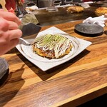 大阪お好み焼き ともくん家 赤坂見附店 - 