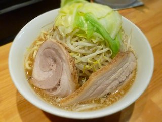 Menyasoudo - 剣ラーメン ￥700　※野菜増