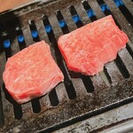 Kam Mur You - タンモトは片面をしっかりと焼き上げます