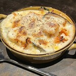 BUNA - 本日の魚介と里芋、新玉ねぎのトリュフクリームグラタン