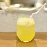 prospero - 自家製パイナップルジュース