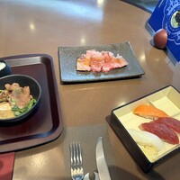 ブッフェアンドカフェ スロープサイドダイナー ザクロ - 
