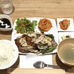 食堂 ippo ippo - 回鍋肉定食