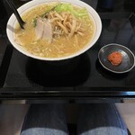 らーめん富神 - 辛味噌ラーメン(辛味噌別盛りにして貰ったよ)