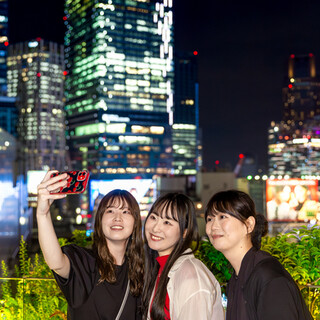 【夜景を一望！8名～OKルーフトップテラスラウンジを貸切】