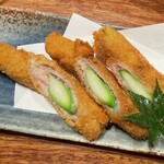 湘南ゆるり。 - アスパラガス肉巻き揚げ