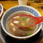 すごい煮干ラーメン凪 - 麺の煮干し出汁をスープに入れてスープ割り