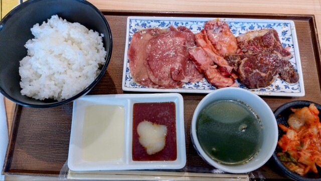 閉店】焼肉食堂 まんぷく 岡山下中野店 - 備前西市/焼肉 | 食べログ