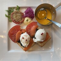 ポム・ダダン - 