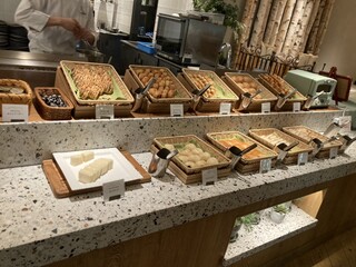 Hotel Harvest Kyu Karuizawa - It's nice to see that there are sandwiches available.