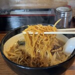 札幌ラーメン 武蔵 - 麺リフト
