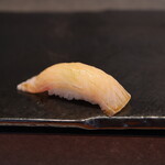 すし大 - カンパチ