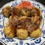 たこやき 大八 - 紅生姜は卓上の壷の器にあり