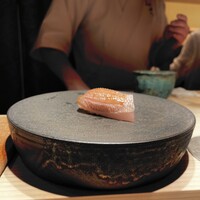 鮨 由う - 