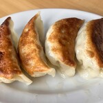 餃子 小籠包 福包酒場 - 焼き餃子 4個429円