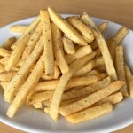 餃子 小籠包 福包酒場 - バターガーリックポテト429円