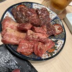 Yakiniku Horumon Daruma - 