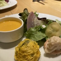 Osteria UVA RARA 横浜 - 