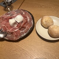 オービカ モッツァレラバー 横浜店 - 
