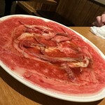 炭火焼肉ホルモン まるは - 