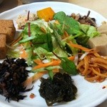 珠むら - ほぼ全て野菜のおかずバイキング　10種類ほど