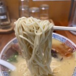 大島ラーメン あづまや - 自家製麺