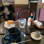 鴻臚館 - モーニングコーヒー