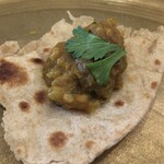 インド料理 パリワル - 相性良すぎなベイガンバルタとチャパティ