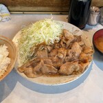 とんかつ三太 - とんかつ三太(豚しょうが焼定食(肉の大盛))