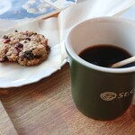 サンクゼール・ワイナリー - コーヒーとクッキー