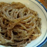 烈志笑魚油 麺香房 三く - ランチ・つけ麺・「三くセット」全粒粉極太(梅しらすごはん) 880円