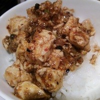 四川料理 龍の子 - 麻婆豆腐オン・ザ・ライス。