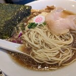 ヌードルズキッチン ガナーズ - はまぐり醤油ラーメンアップ