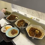 First Class Lounge - 