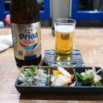 酒楽処 ずび's BAR - オリオン瓶ビール + お通し